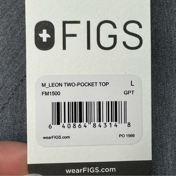 NWT Figs Men’s Leon 2 Pocket Top size Large - Picture 7 of 9